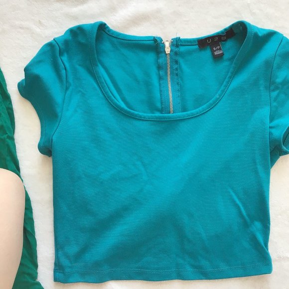 Bundle of 2 tops Old Navy and U2B - Picture 4 of 7